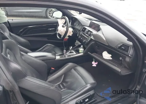 2015 BMW M4 z USA, uszkodzony, nr VIN WBS3R9C58FK332482